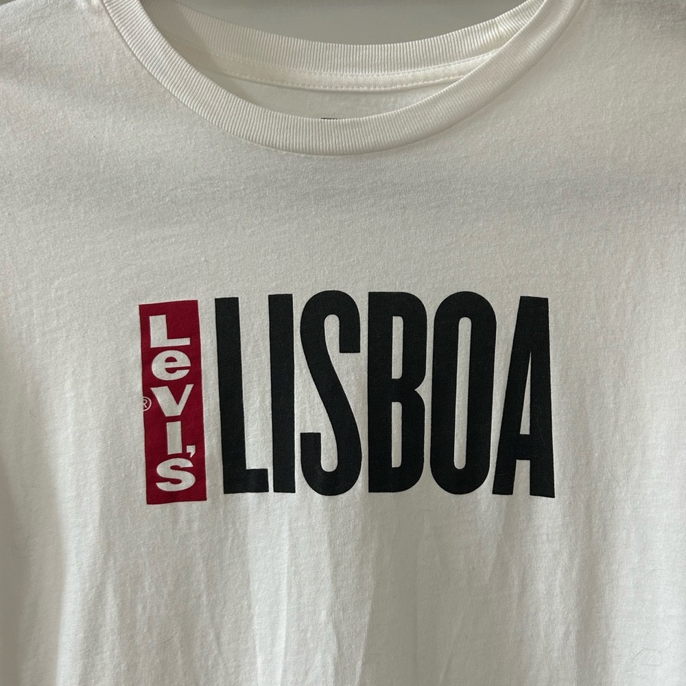 LEVI’S😎Tee - Picture 2 of 4